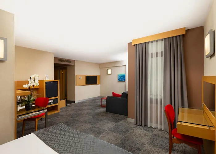 Nippon Hotel